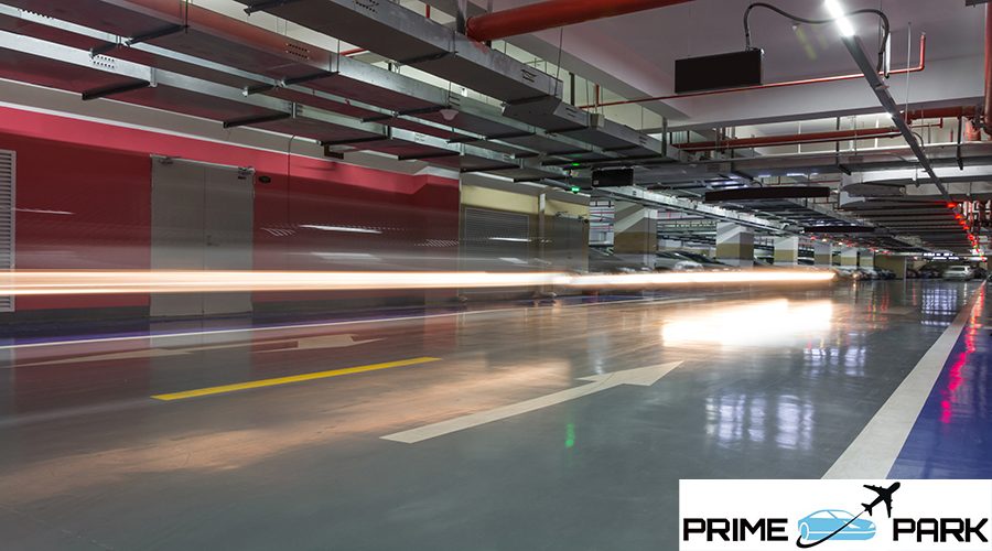 pearson airport parking